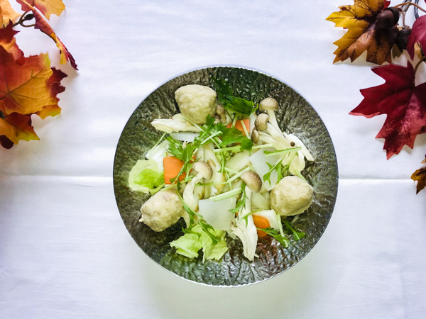 夕食例【根菜と鶏つみれの豆乳鍋】 