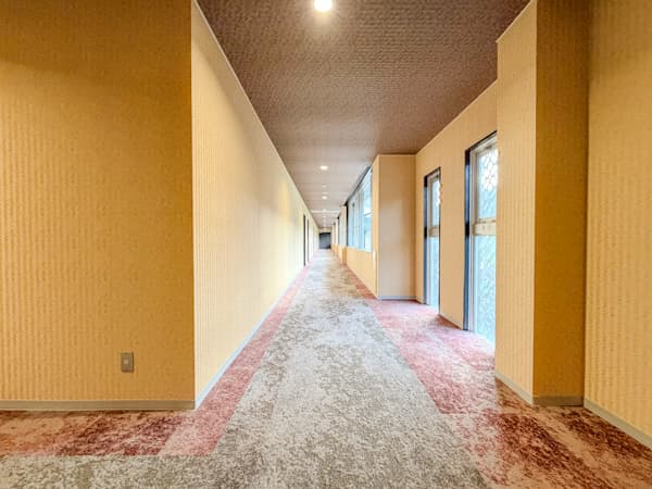 別館廊下