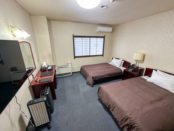 【洋モダンツイン】24平米　トイレ＆バス付