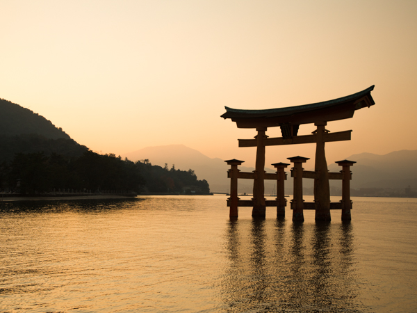 厳島神社