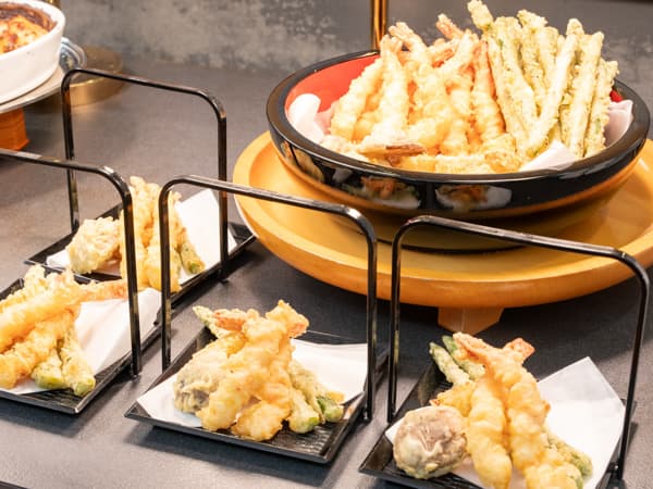 夕食ビュッフェ ※一例