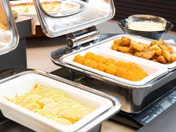 夕食ビュッフェ ※一例