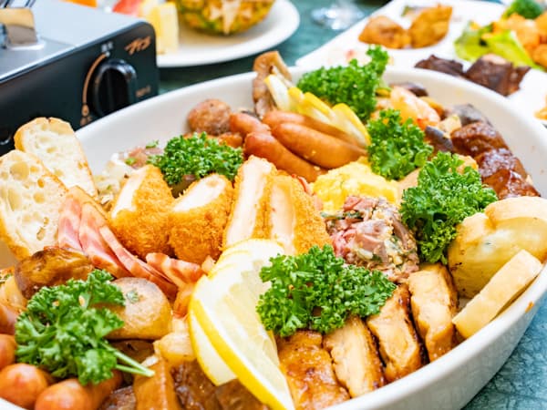 夕食ビュッフェ ※一例
