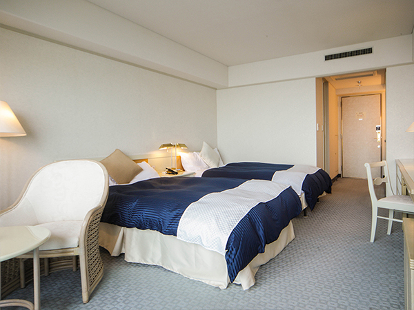 【洋モダンツイン】30㎡＋専用テラス8㎡　信楽焼露天風呂