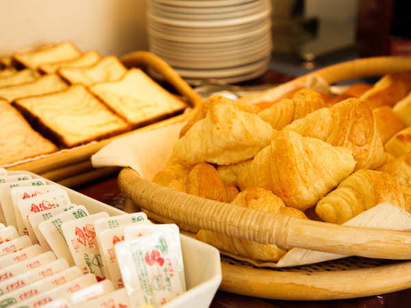 朝食ビュッフェ　※一例