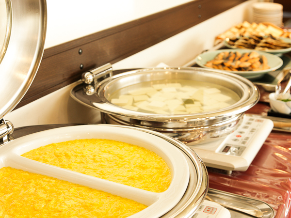 朝食ビュッフェ　※一例