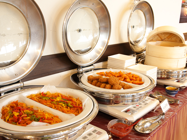 夕食ビュッフェ　※一例