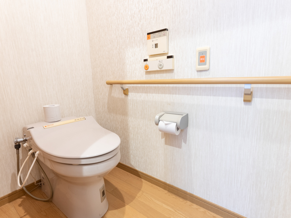 【ユニバーサルルーム和美麗】50平米（2間＋トイレ）