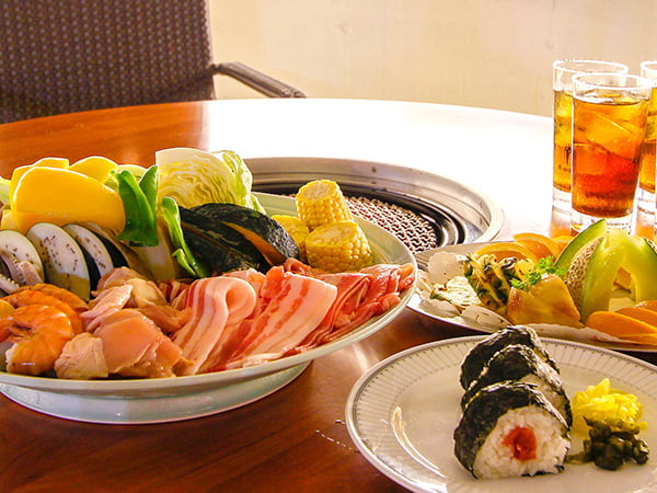 プールサイド（BBQ）