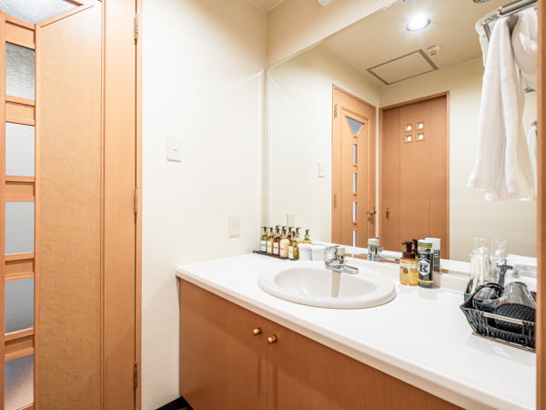 【和美麗】40平米＋テラス6平米信楽焼露天風呂