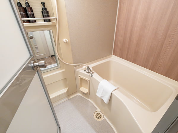 【洋モダン洋室】40平米＋テラス11平米信楽焼露天風呂