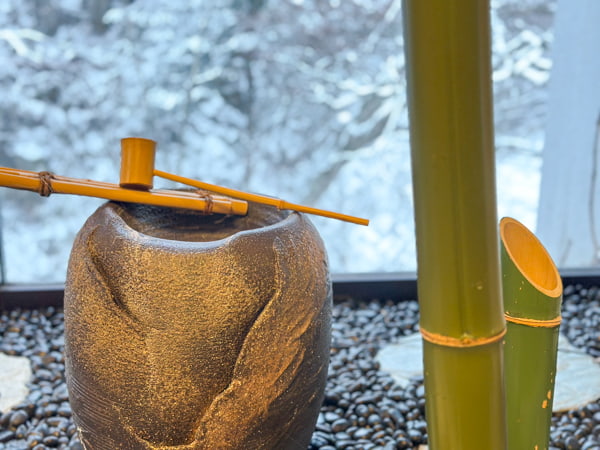 エントランス（冬）