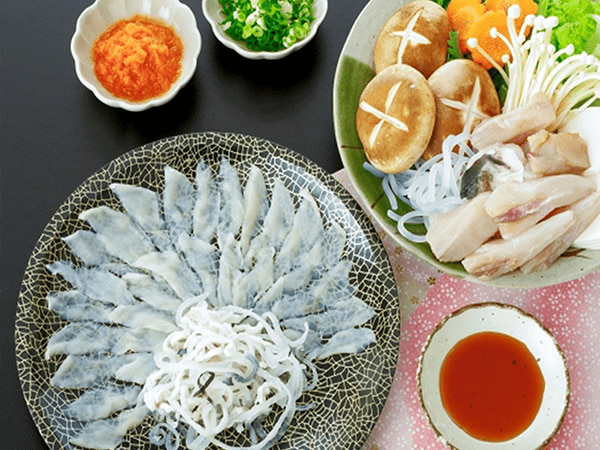 とらふぐ三昧コース（一例）