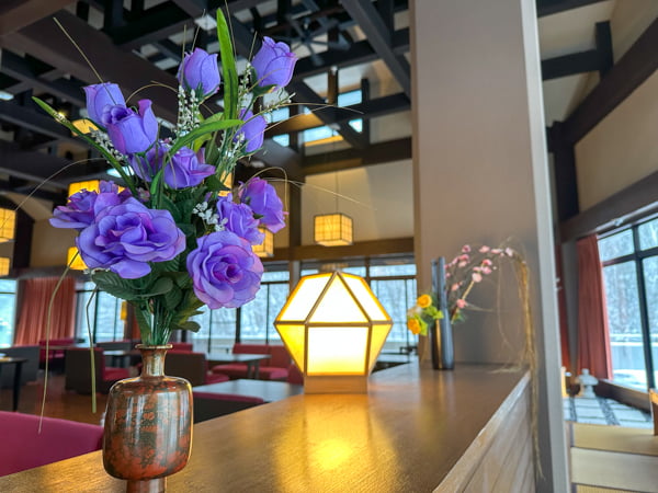 ラウンジ（冬）