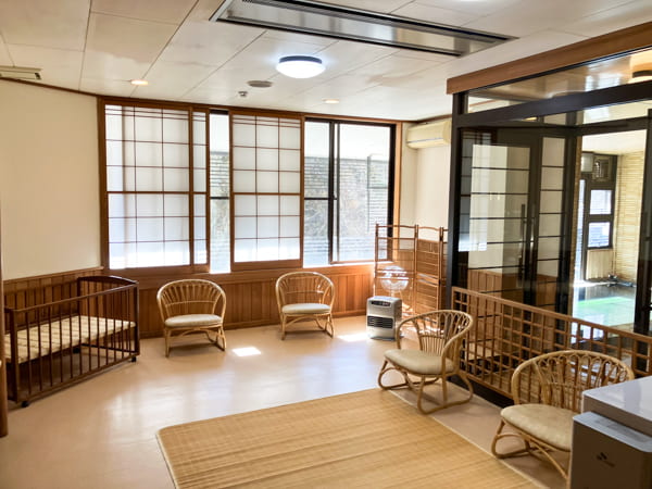 脱衣所（女湯）