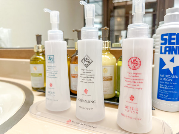 脱衣所（女湯）