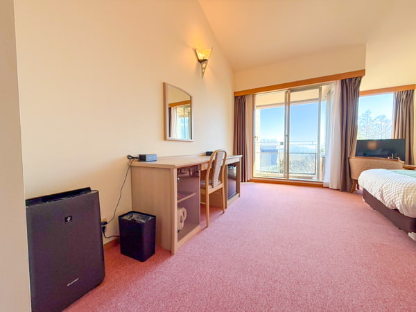 【洋モダン洋室】37平米