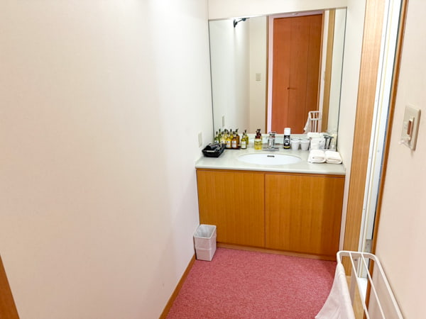 【洋モダン洋室】37平米